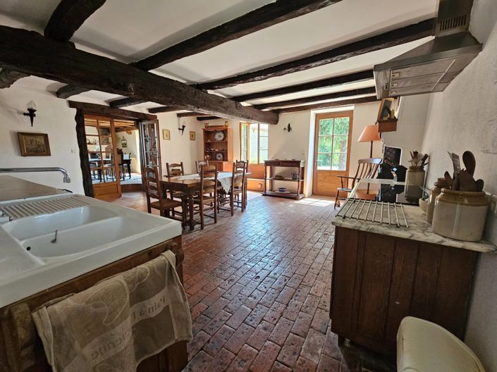 Image No.11-6 Bed Village House for sale