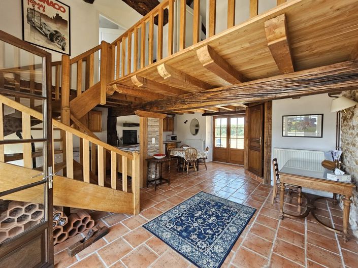 Image No.3-6 Bed Village House for sale