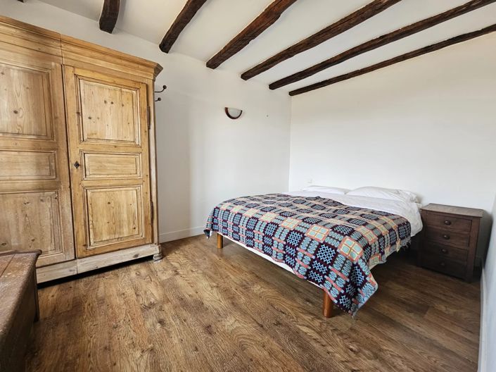 Image No.4-6 Bed Village House for sale