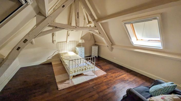 Image No.12-4 Bed House for sale