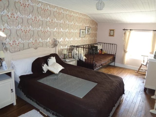 Image No.9-3 Bed Village House for sale