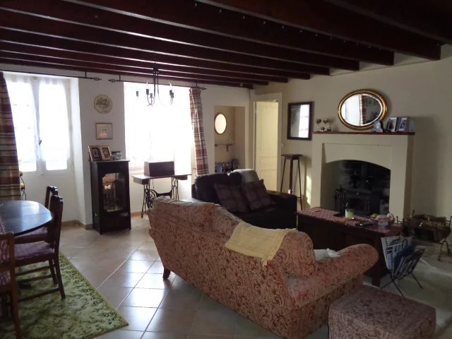 Image No.2-3 Bed Village House for sale