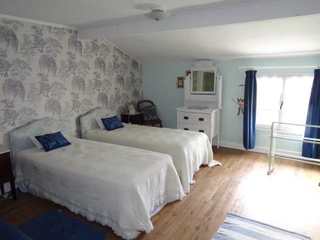 Image No.7-3 Bed Village House for sale