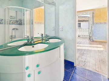 9af2d10e3c52025858a4590876f5c730064e1f7f3e192