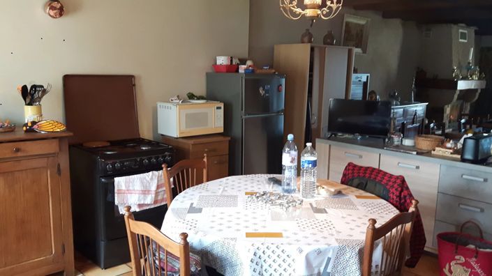 Image No.11-3 Bed House for sale