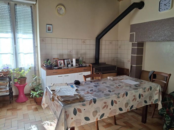 Image No.12-3 Bed Farmhouse for sale