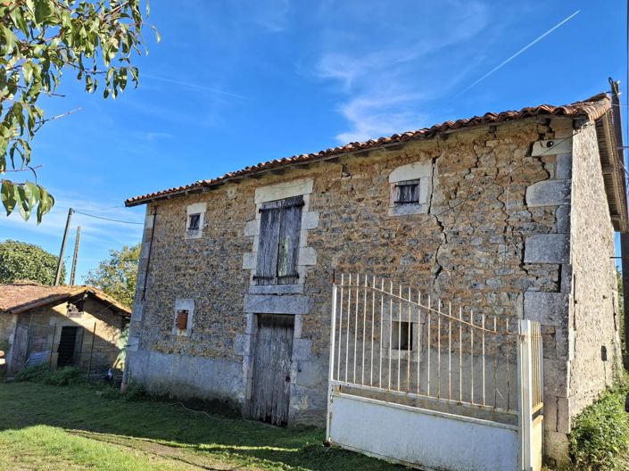 Image No.6-3 Bed Farmhouse for sale