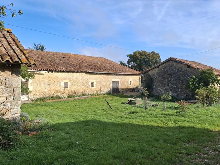 Image No.7-3 Bed Farmhouse for sale
