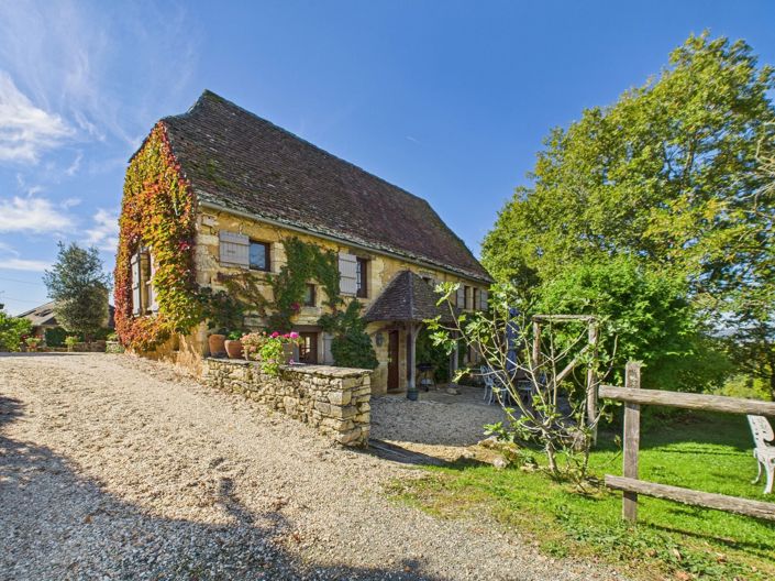 Image No.10-6 Bed House for sale