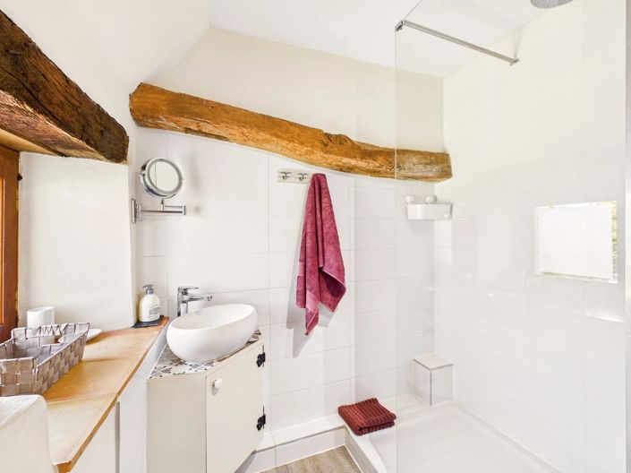 Image No.15-6 Bed House for sale