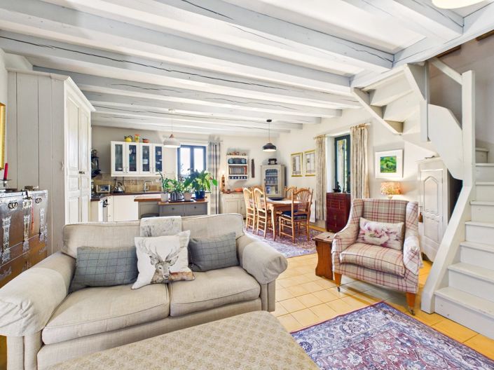 Image No.4-6 Bed House for sale