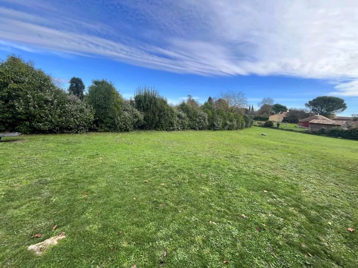 Image No.13-2 Bed House for sale