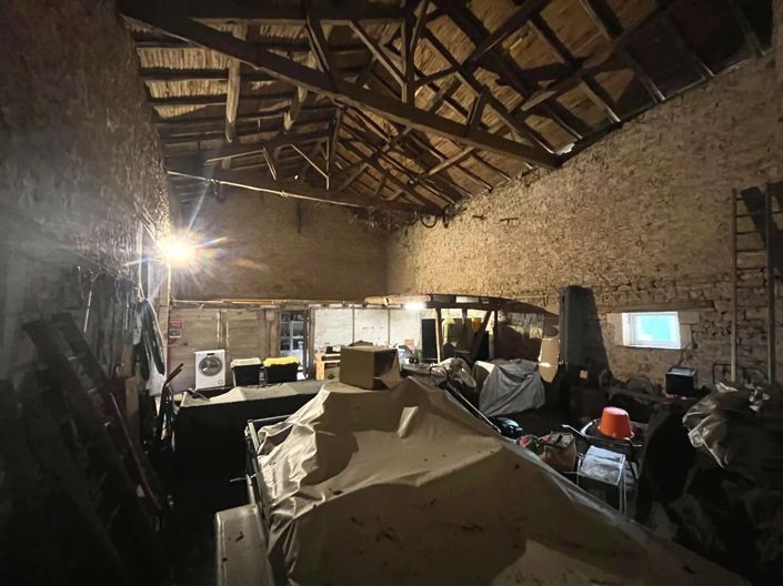 Image No.15-2 Bed House for sale