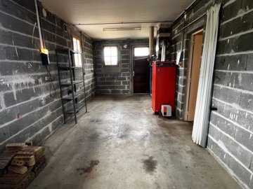 f90f113a67a20bda0a0c8686e65408b7e0a6b44f5f192