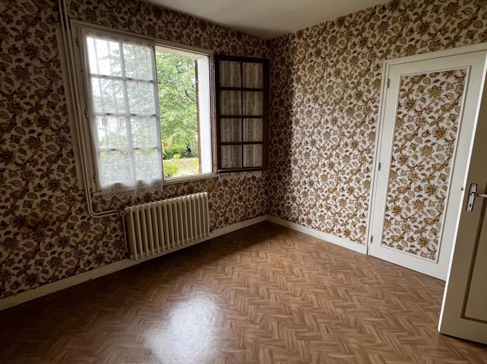 Image No.5-2 Bed House for sale