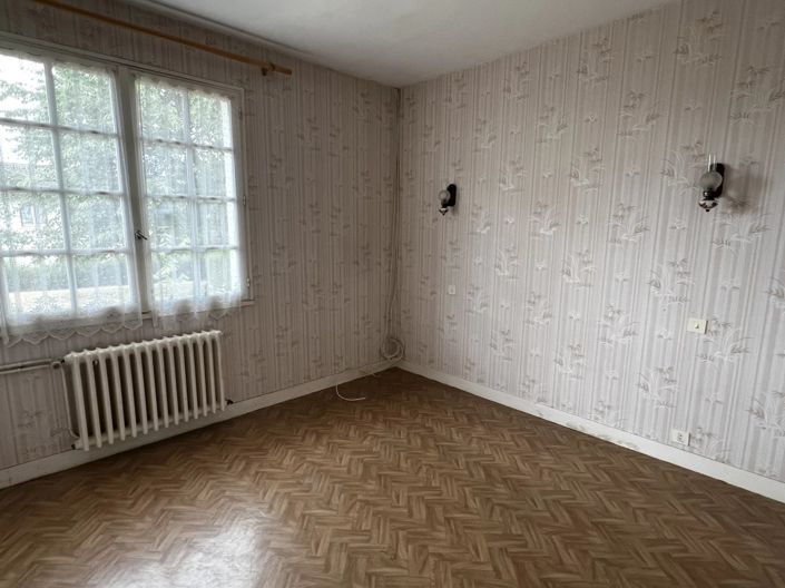 Image No.6-2 Bed House for sale