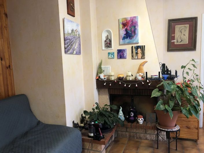 Image No.11-3 Bed House for sale