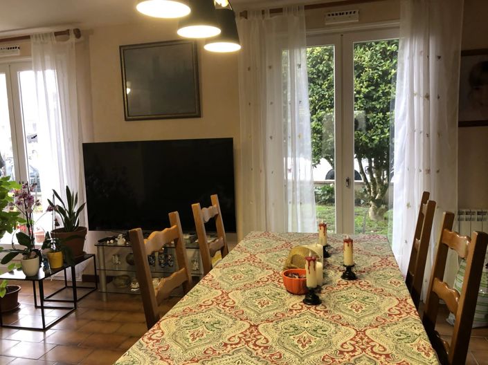 Image No.4-3 Bed House for sale