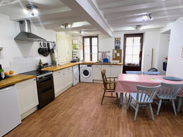 Image No.2-3 Bed House for sale