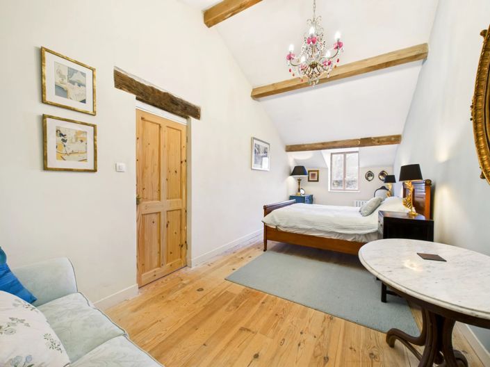 Image No.12-3 Bed House for sale