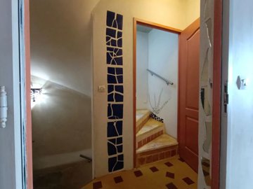 2584b2d1f3ea1fbbdd5ca78ac785e8d9e5182e8e9c192