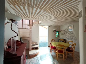 397a9d0e94d7210a09cb8bb2c62210a614d539d06f192