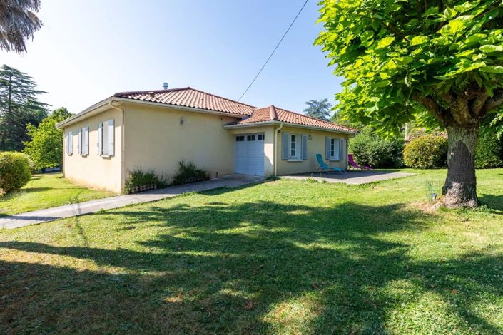 Image No.2-3 Bed Village House for sale