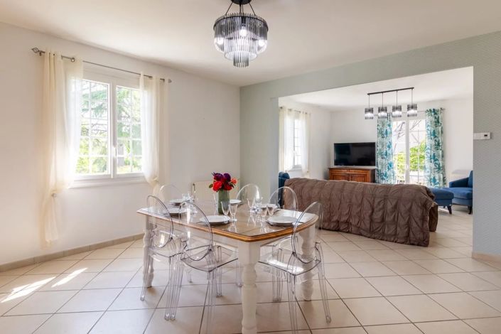 Image No.4-3 Bed Village House for sale