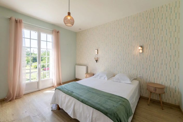 Image No.5-3 Bed Village House for sale