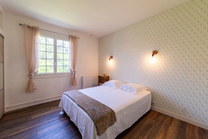 Image No.7-3 Bed Village House for sale