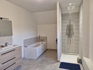 1a1c295e12026f6757c4af03ab31c28d50b99f9a21192