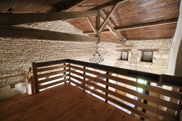 Image No.14-4 Bed House for sale