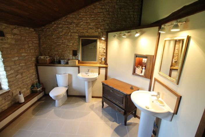 Image No.7-4 Bed House for sale