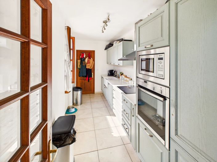 Image No.4-3 Bed House for sale