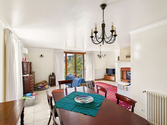 Image No.6-3 Bed House for sale