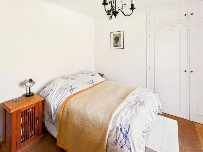 Image No.8-3 Bed House for sale