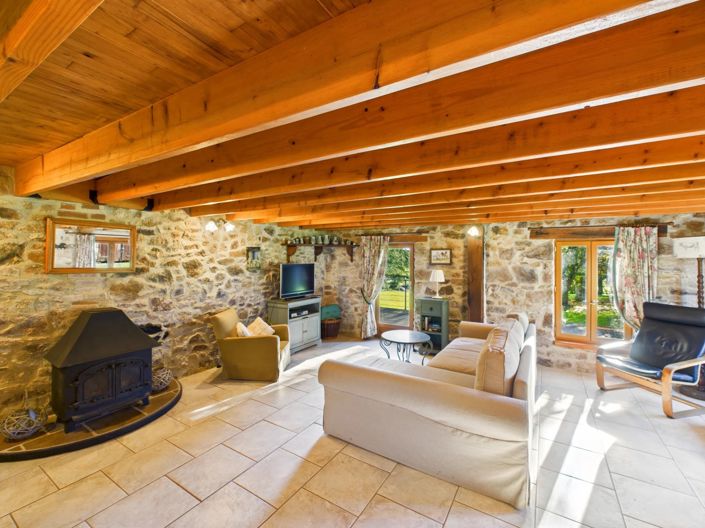 Image No.14-4 Bed House for sale