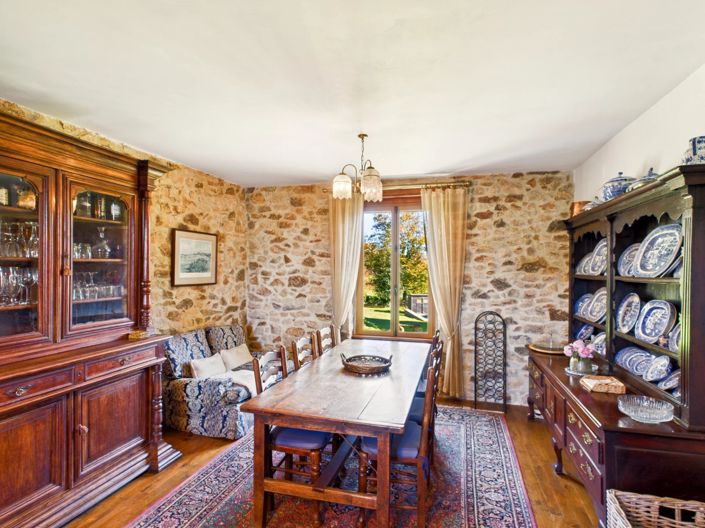 Image No.4-4 Bed House for sale