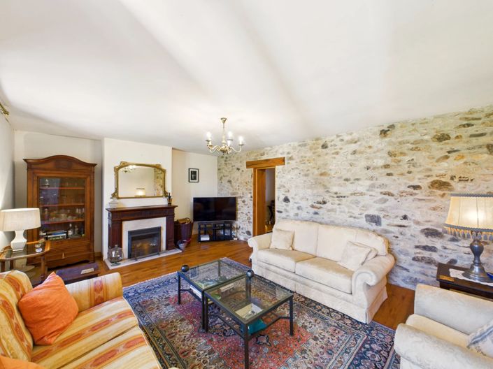 Image No.5-4 Bed House for sale