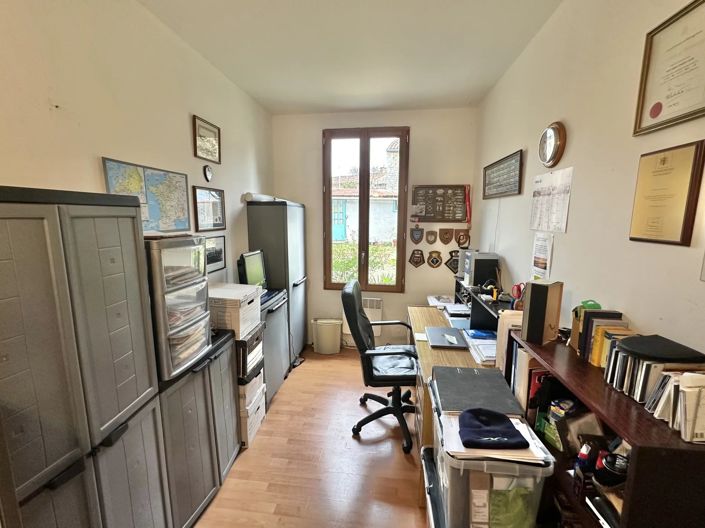 Image No.13-5 Bed House for sale