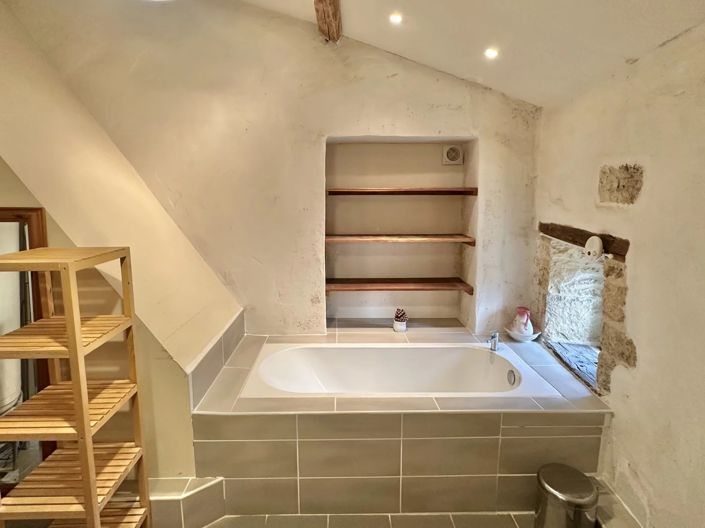 Image No.5-5 Bed House for sale