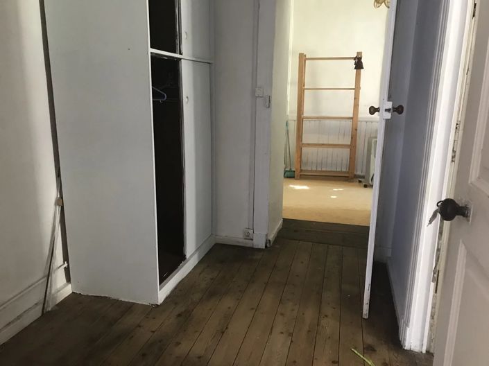 Image No.12-Maison de village de 2 chambres à vendre à Lussac-les-Églises