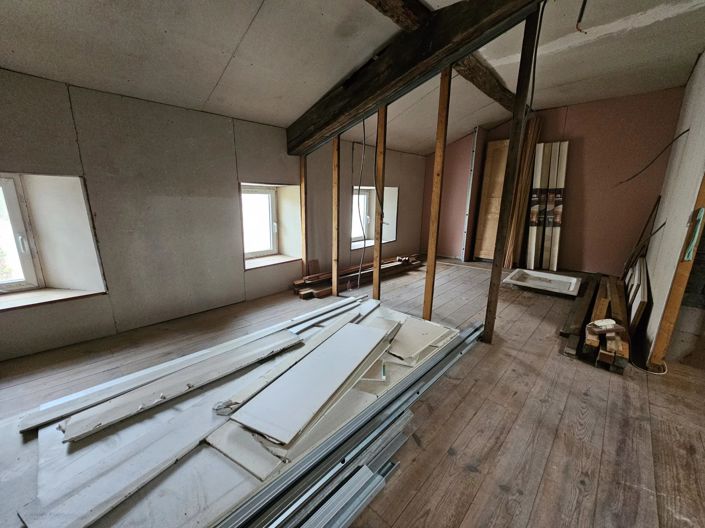 Image No.15-3 Bed House for sale