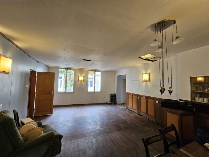 Image No.3-3 Bed House for sale