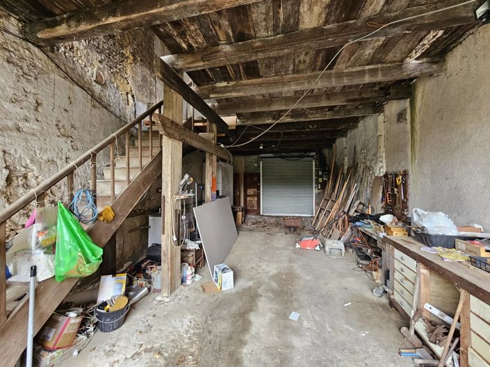 Image No.8-3 Bed House for sale