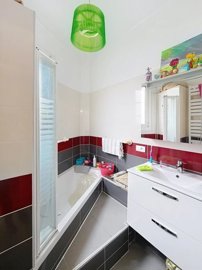 bb95811fa16ab0e4e1b6bc2b7e0fe63dc766acbc9e192