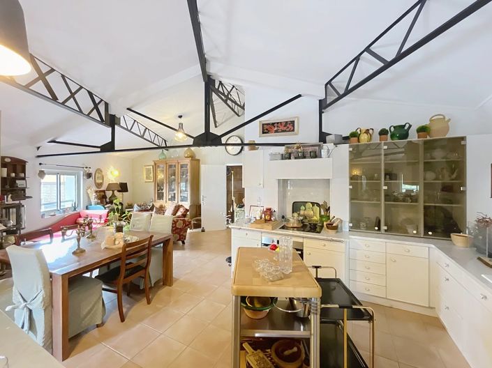 Image No.15-4 Bed House for sale