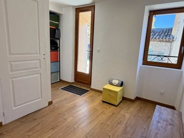 ba845008a067a6d0115325e974b44cd123e5ced8de192