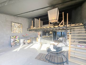 6467ad976bccc8ce8408641804ae2237de6e33ae8a192