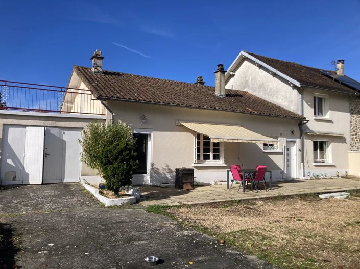 Image No.2-4 Bed House for sale